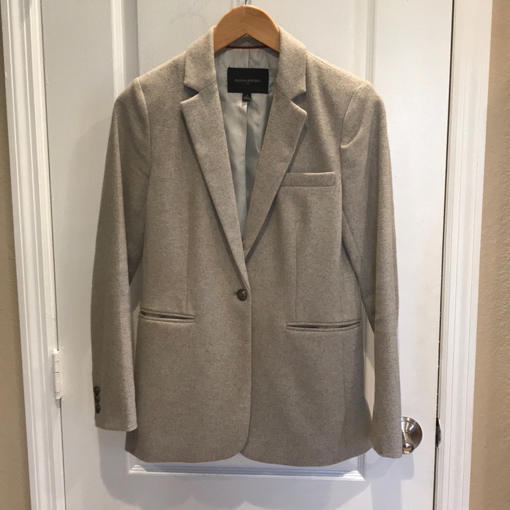 Banana Republic light gray blazer